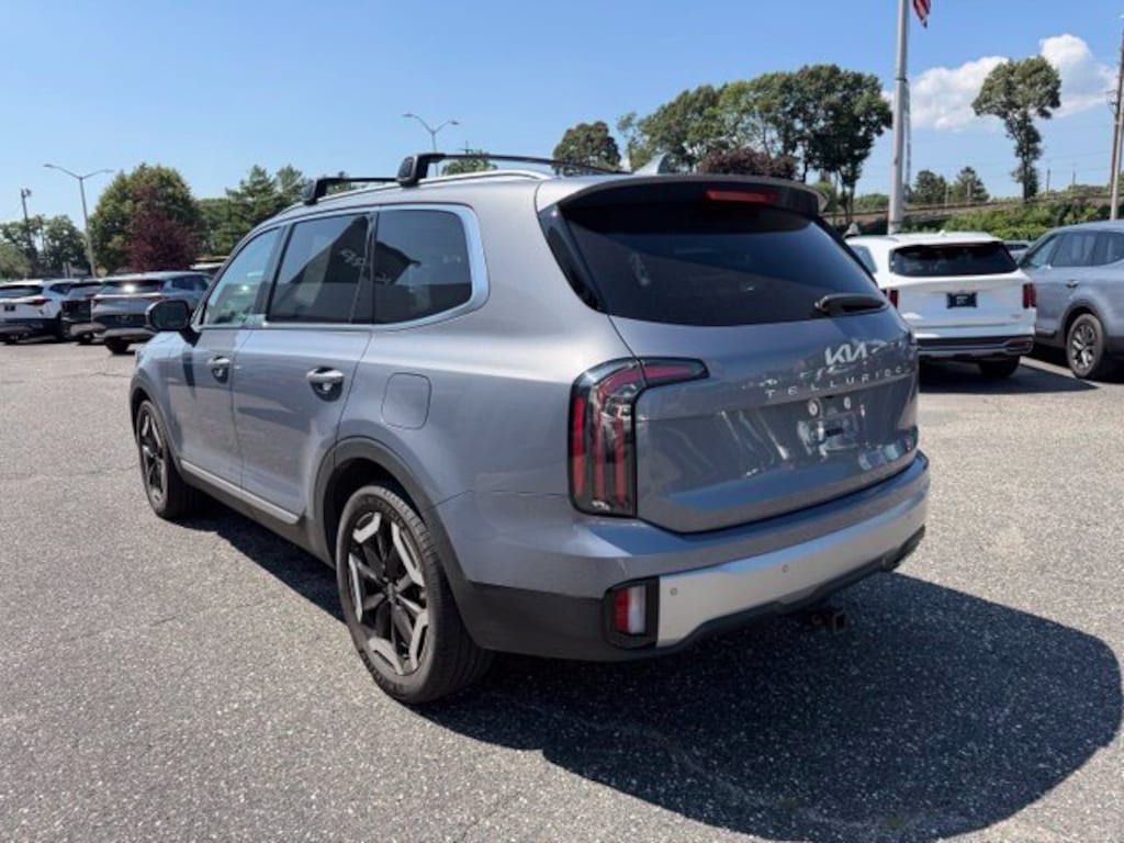 Used 2023 Kia Telluride EX SUV