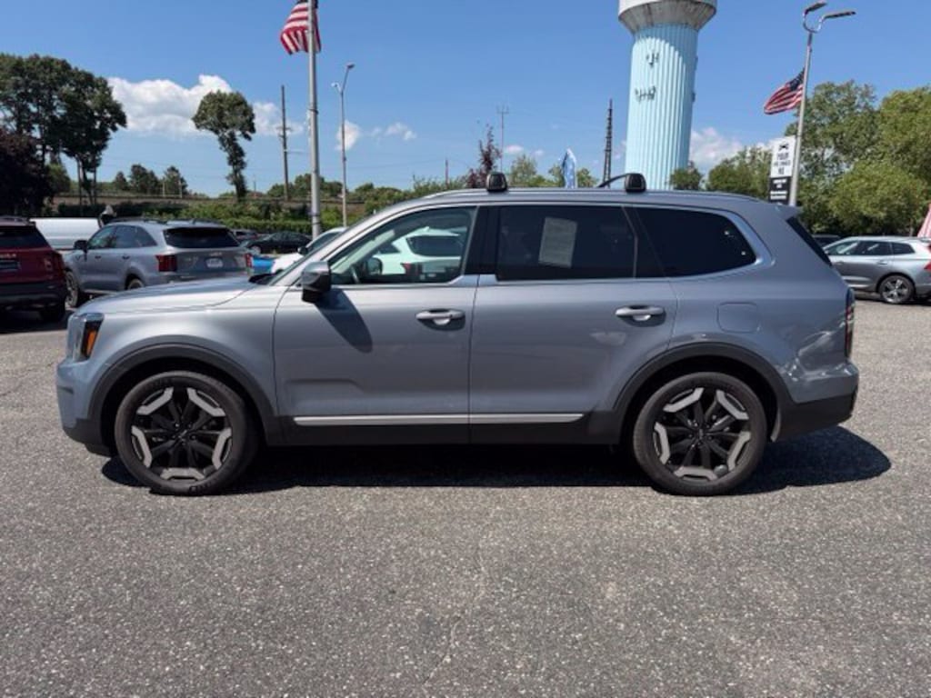 Used 2023 Kia Telluride EX SUV