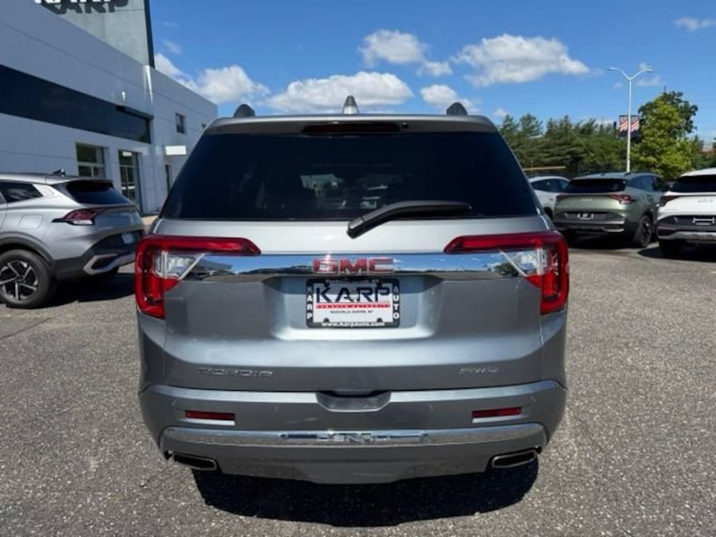 Used 2023 GMC Acadia Denali SUV