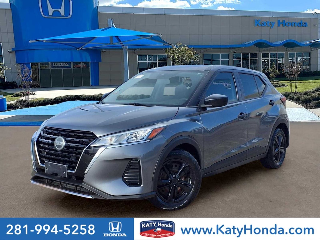 Used 2021 Nissan Kicks S SUV