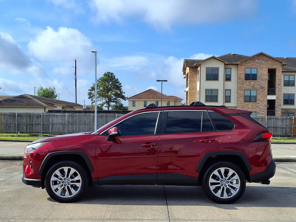 Used 2025 Toyota RAV4 XLE Premium SUV