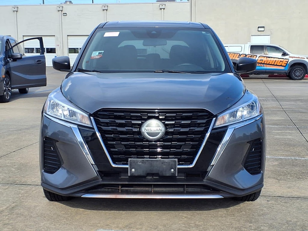 Used 2021 Nissan Kicks S SUV