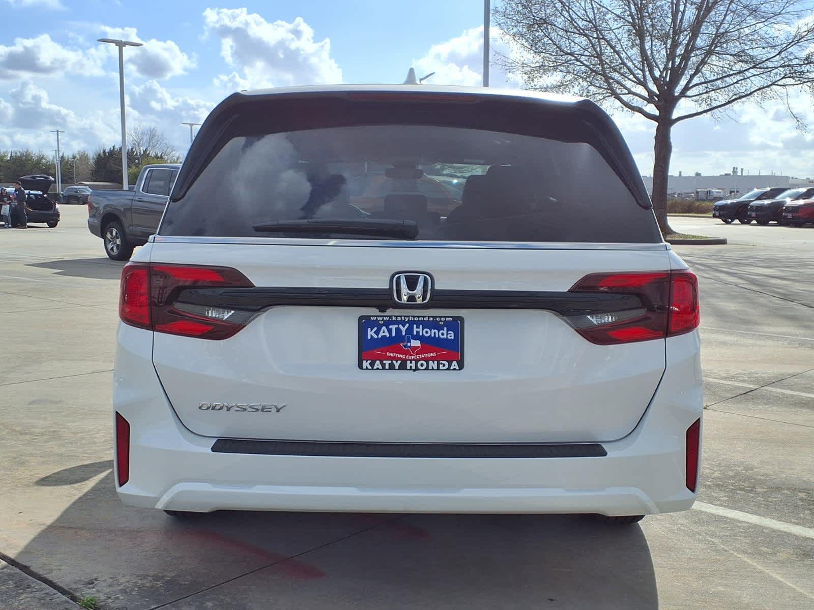 2026 Honda Odyssey EX-L - Photo 6