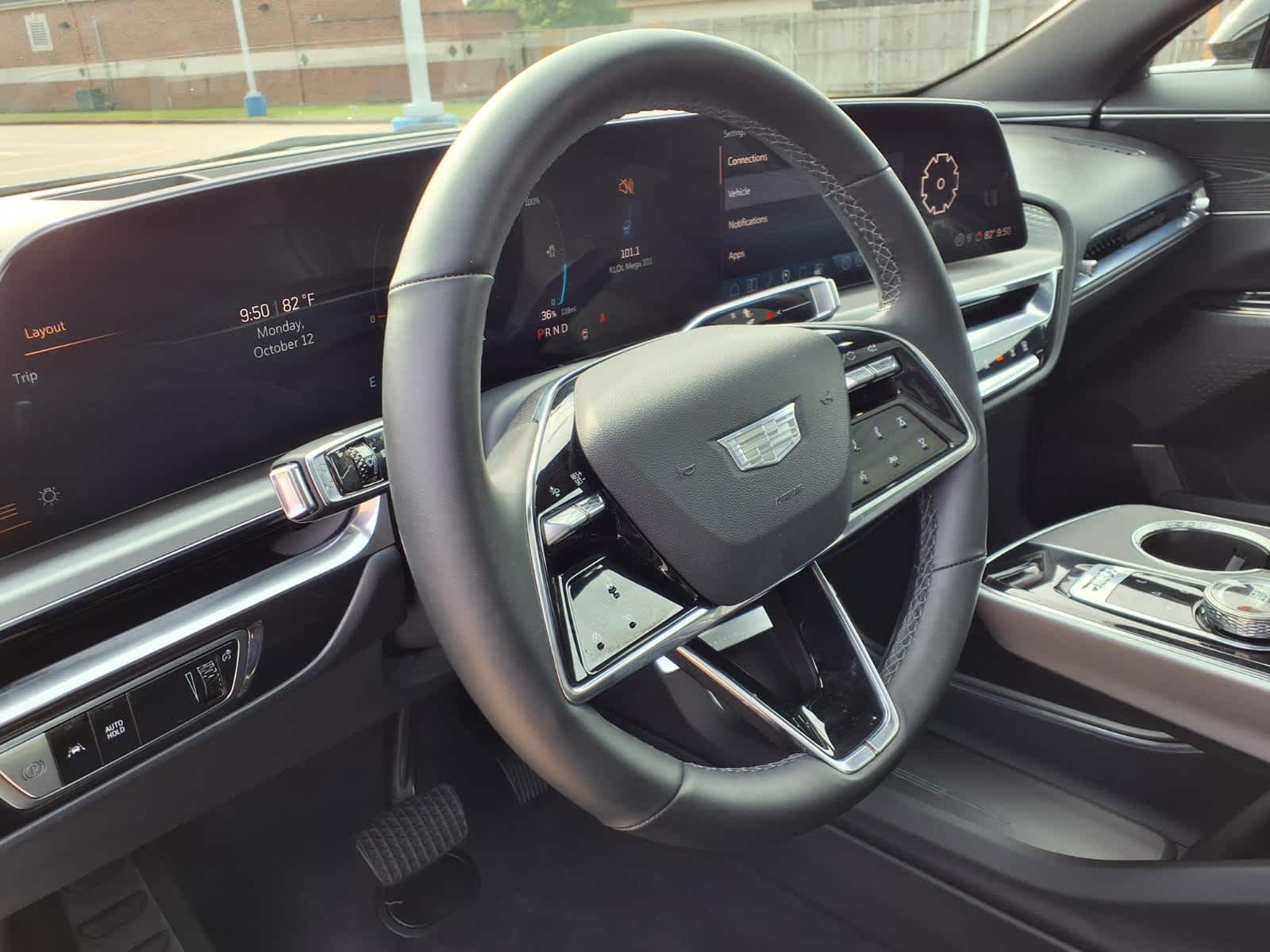 Used 2024 CADILLAC LYRIQ Luxury SUV