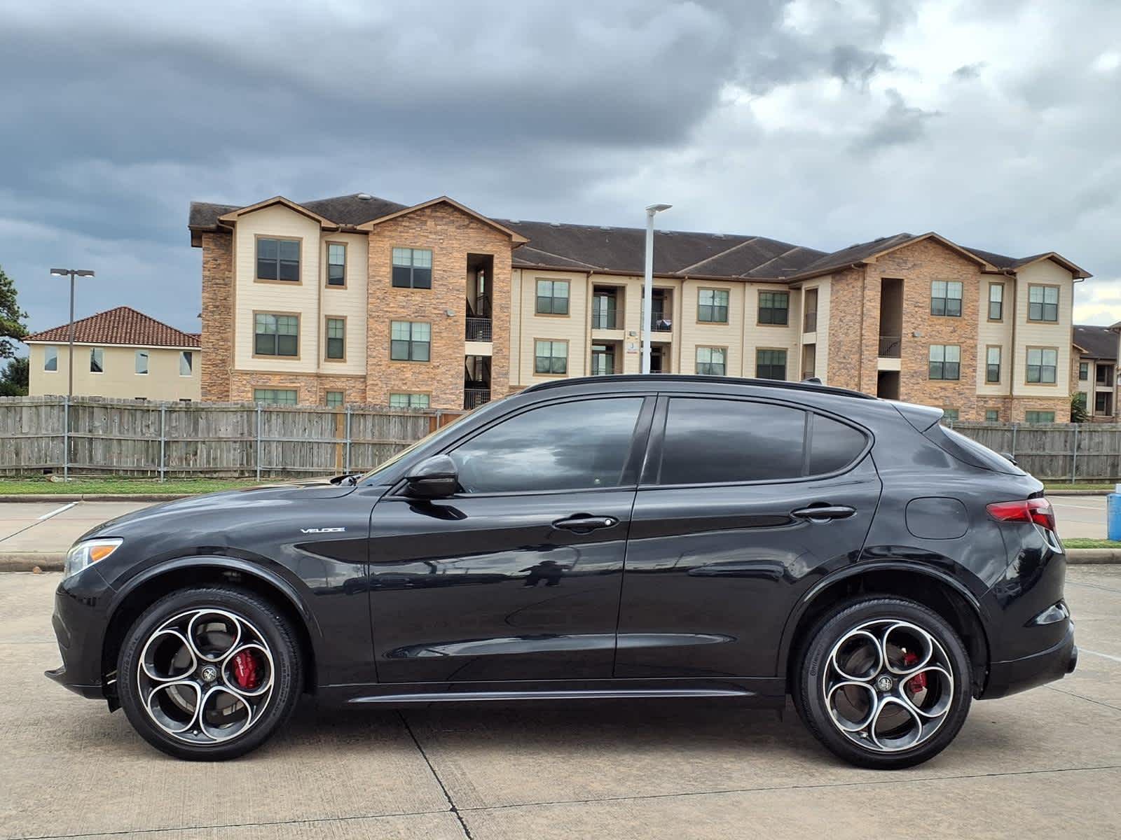 Used 2022 Alfa Romeo Stelvio Veloce SUV