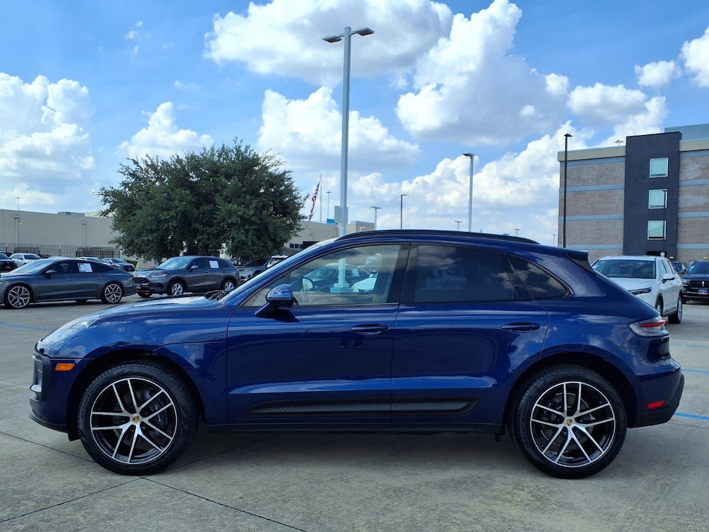 Used 2022 Porsche Macan SUV