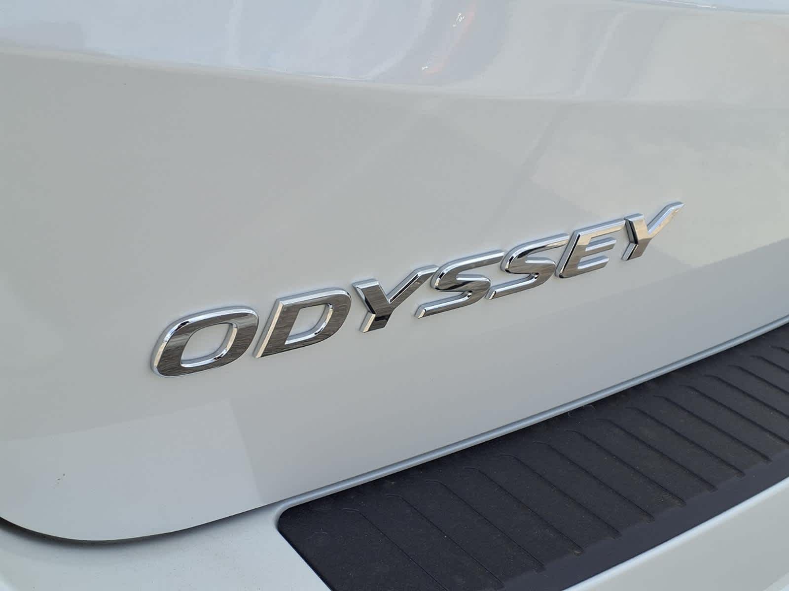 2026 Honda Odyssey EX-L - Photo 8