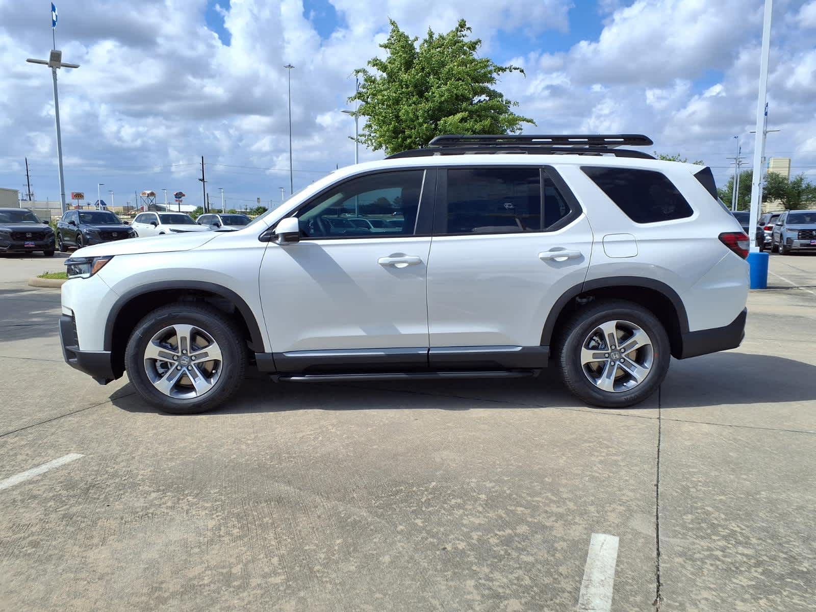 2026 Honda Pilot EX-L - Photo 3