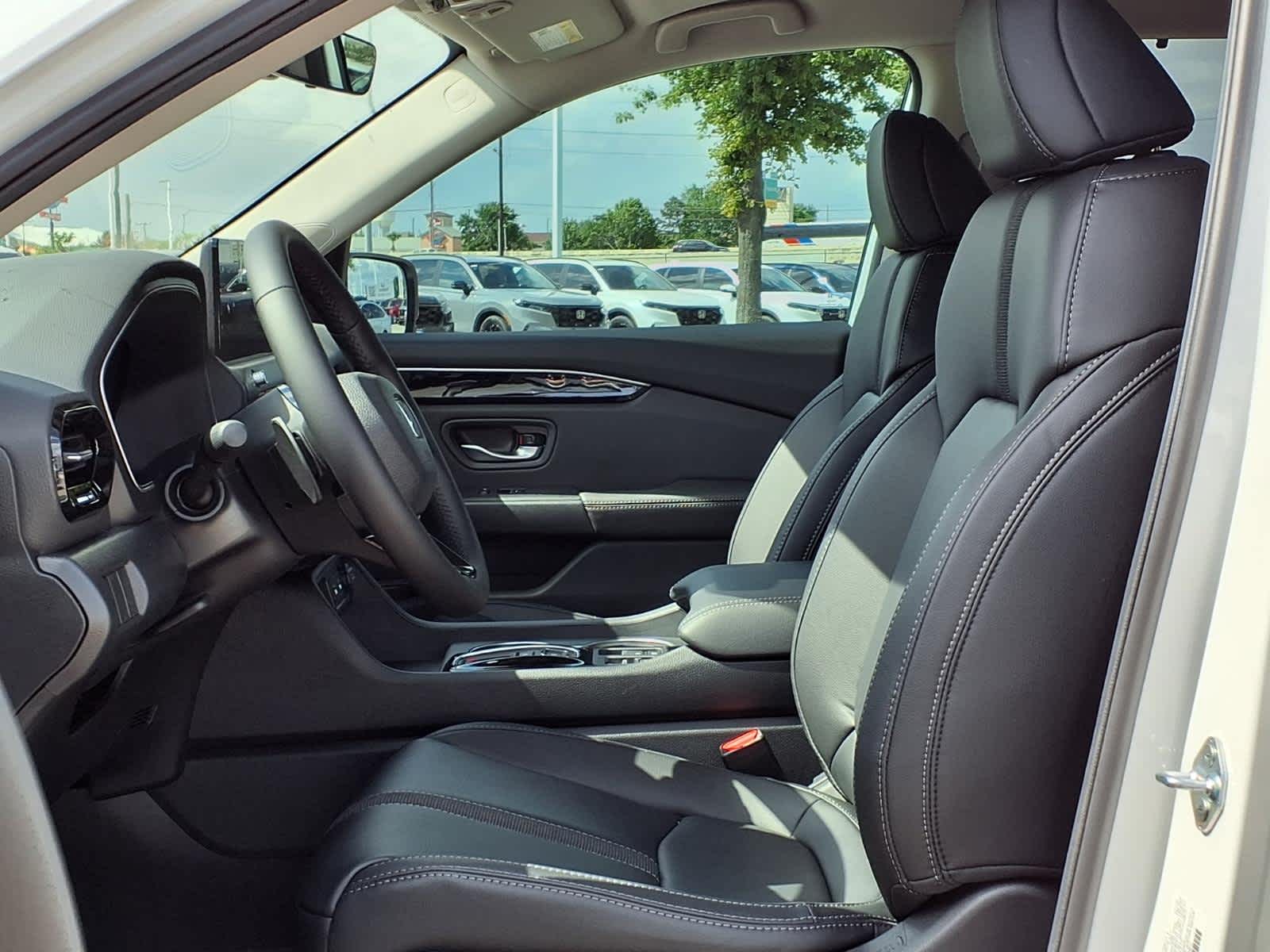 2026 Honda Pilot EX-L - Photo 10