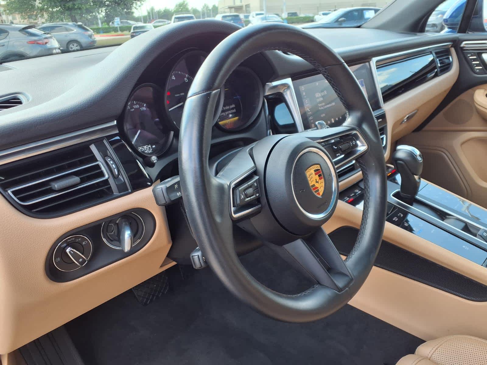 Used 2022 Porsche Macan SUV