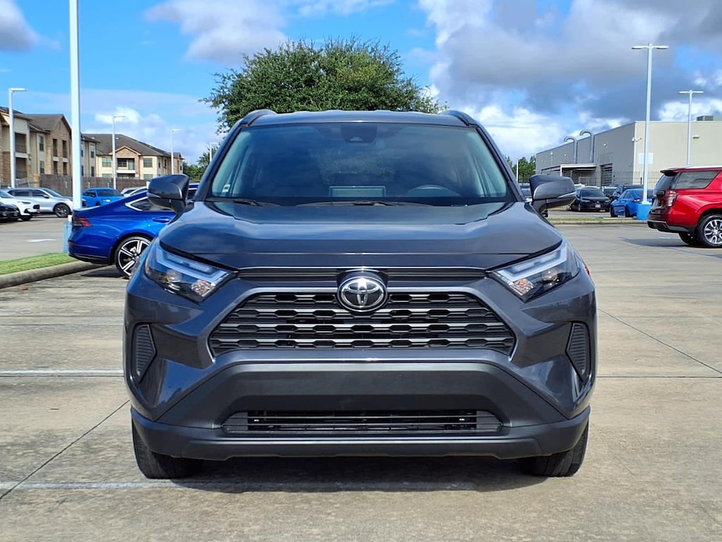 Used 2025 Toyota RAV4 Hybrid XLE SUV