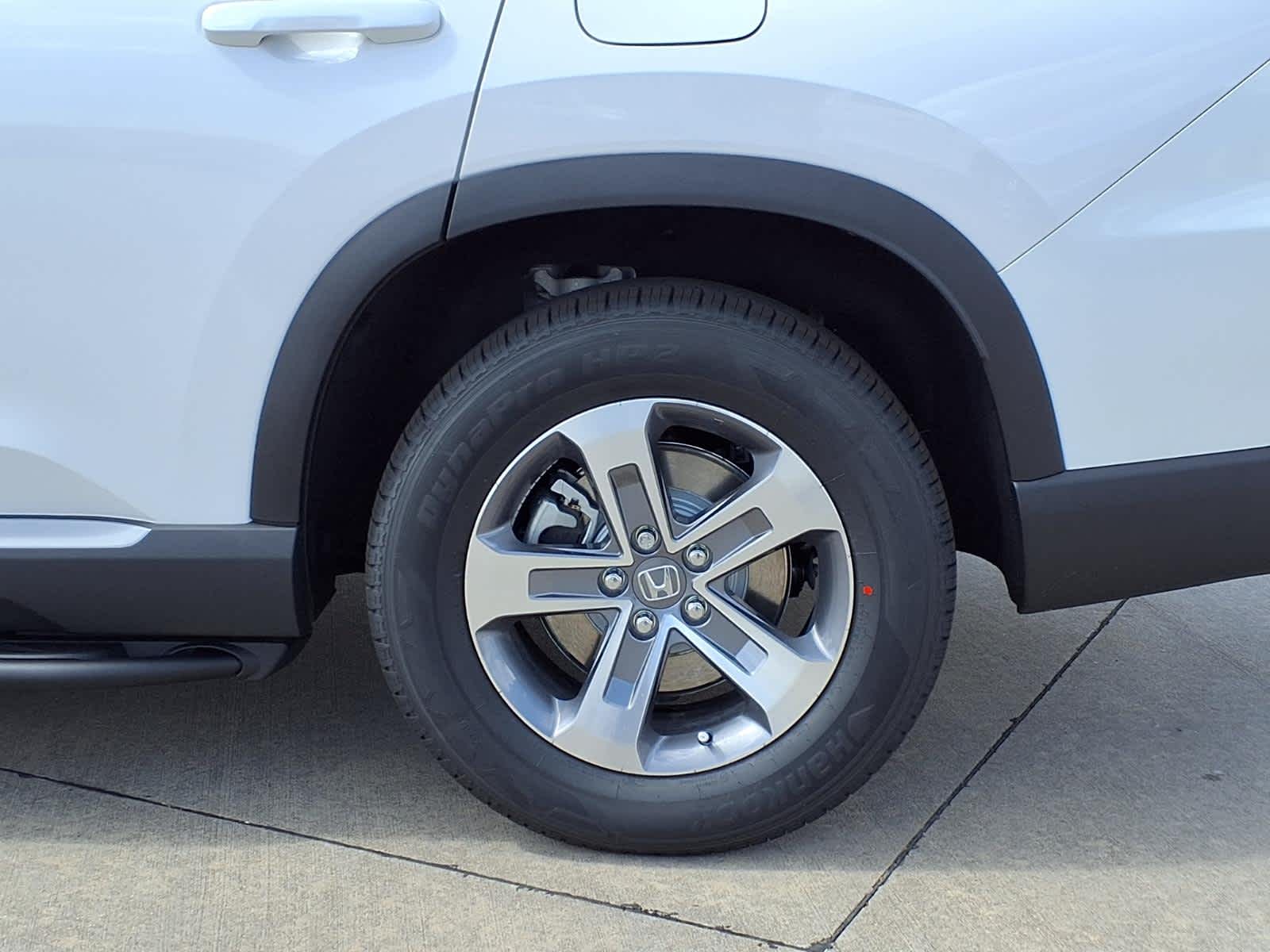 2026 Honda Pilot EX-L - Photo 8