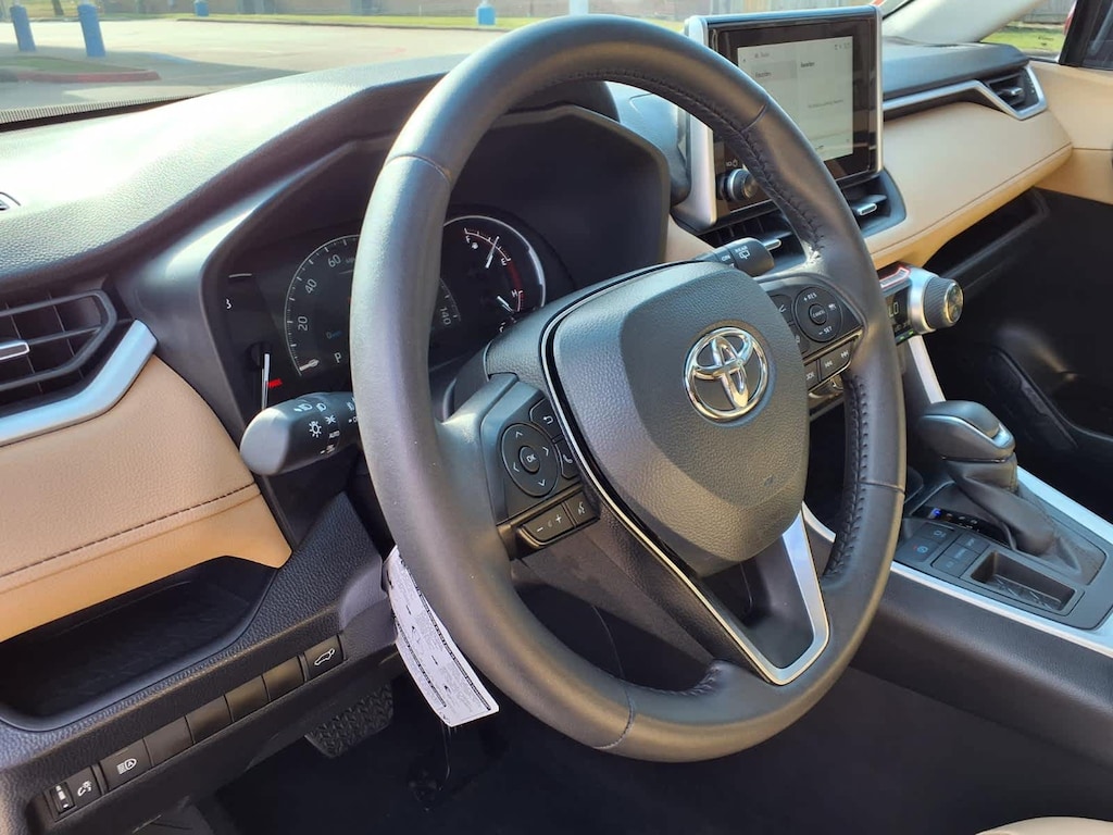 Used 2025 Toyota RAV4 XLE Premium SUV