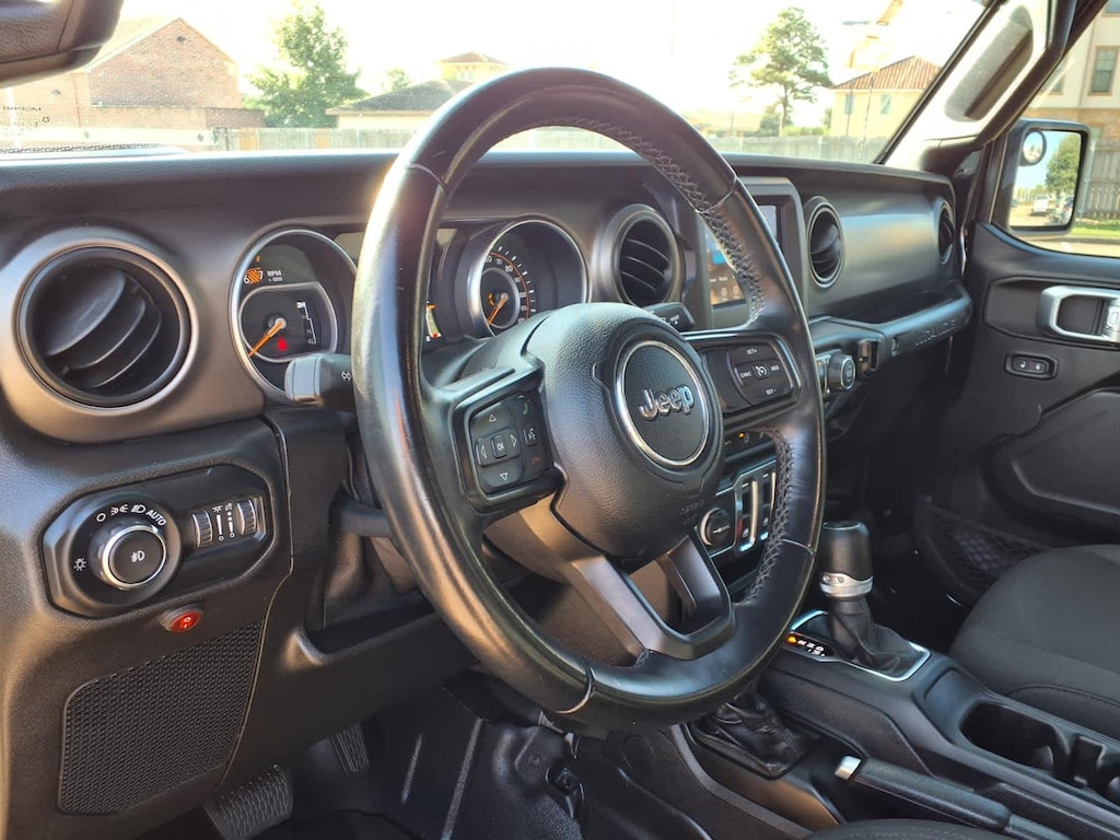 Used 2020 Jeep Wrangler Sport SUV