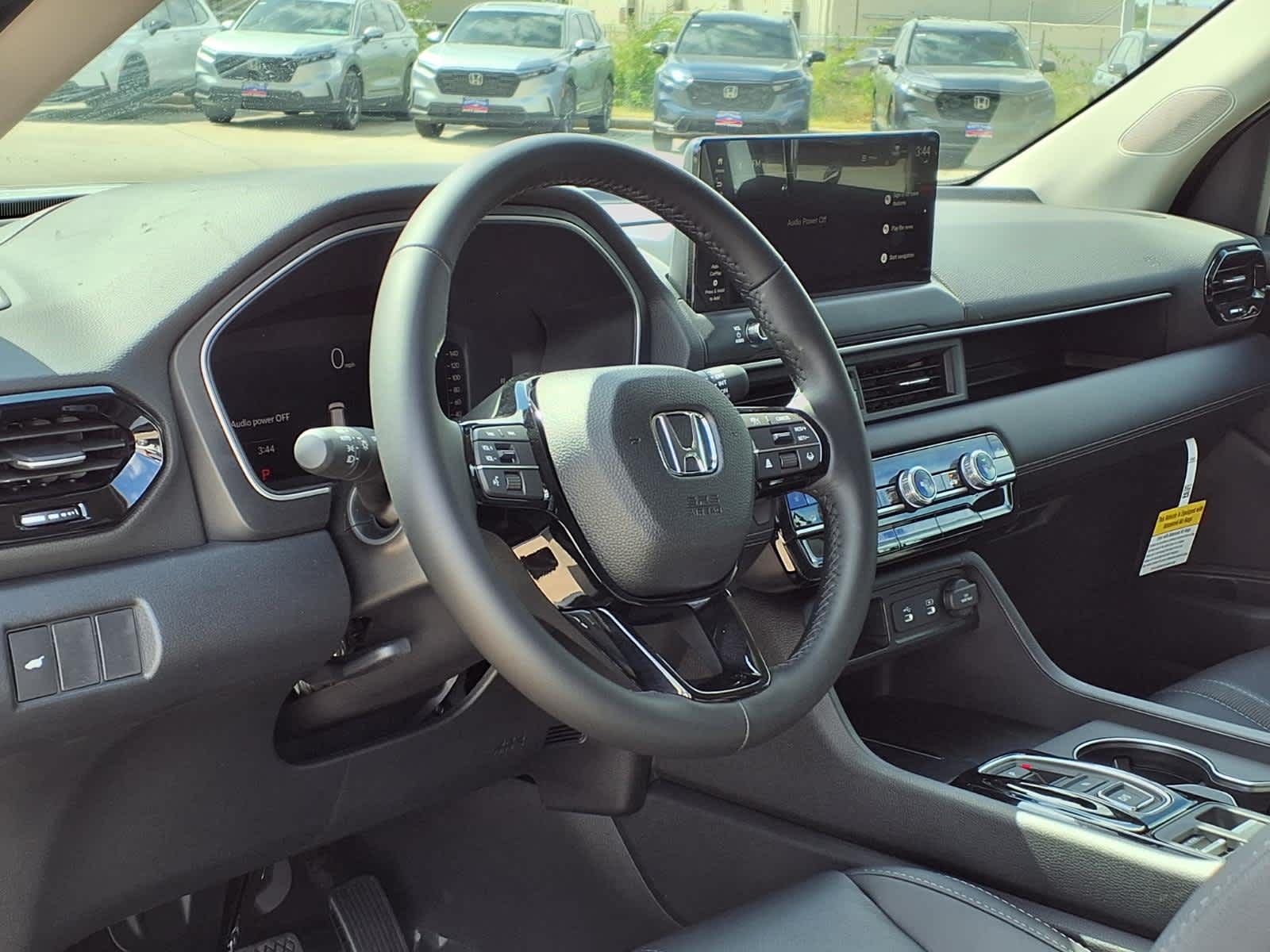 2026 Honda Pilot EX-L - Photo 2