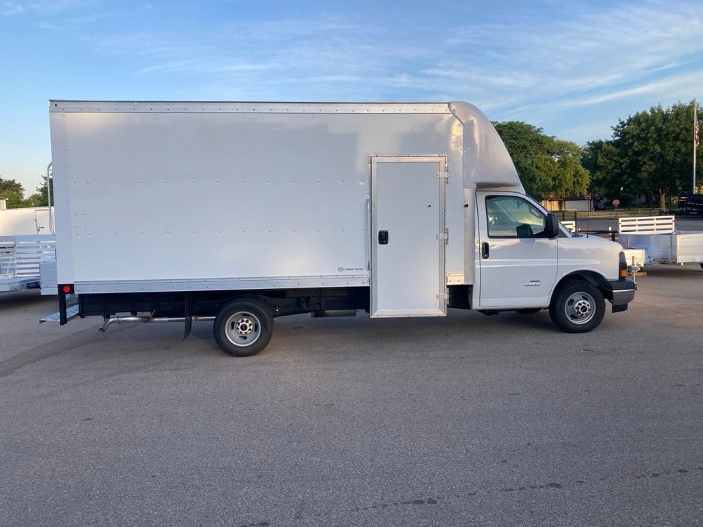 2026 GMC Savana Cutaway Work Van