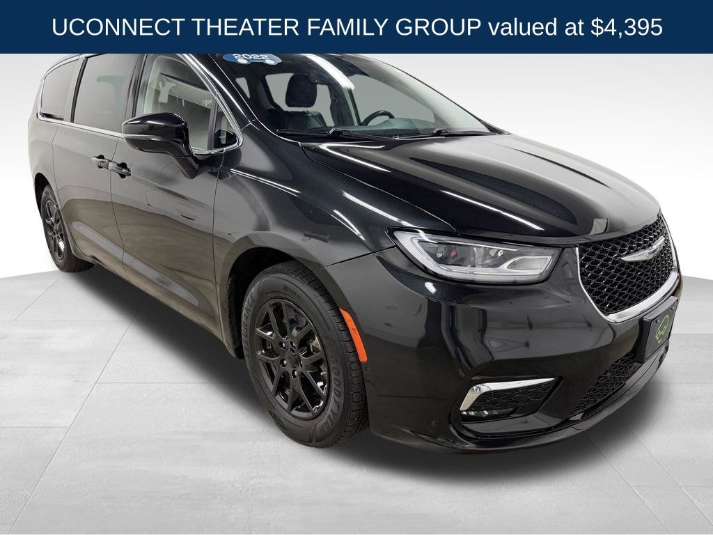 Used 2022 Chrysler Pacifica Touring L Van Passenger Van