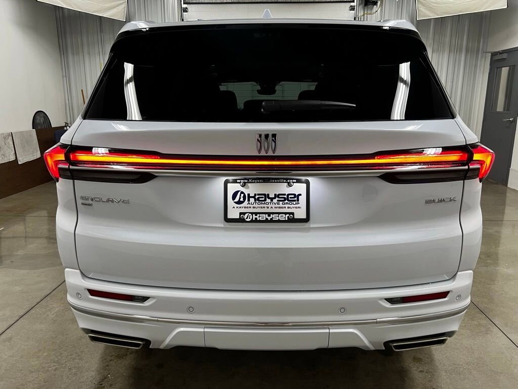 New 2026 Buick Enclave Avenir SUV