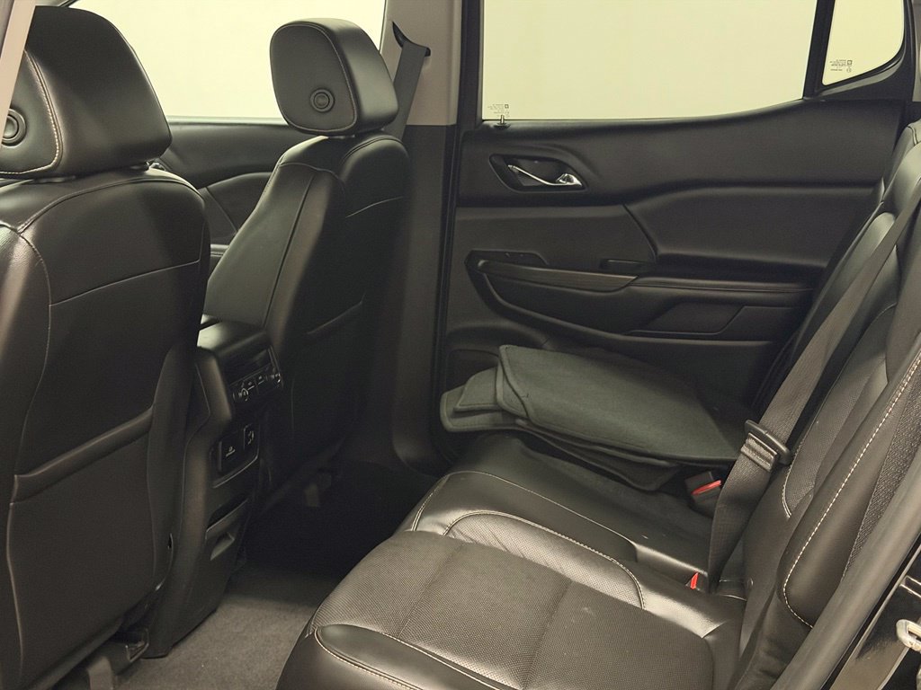 2017 GMC Acadia SLT-1 - Photo 28