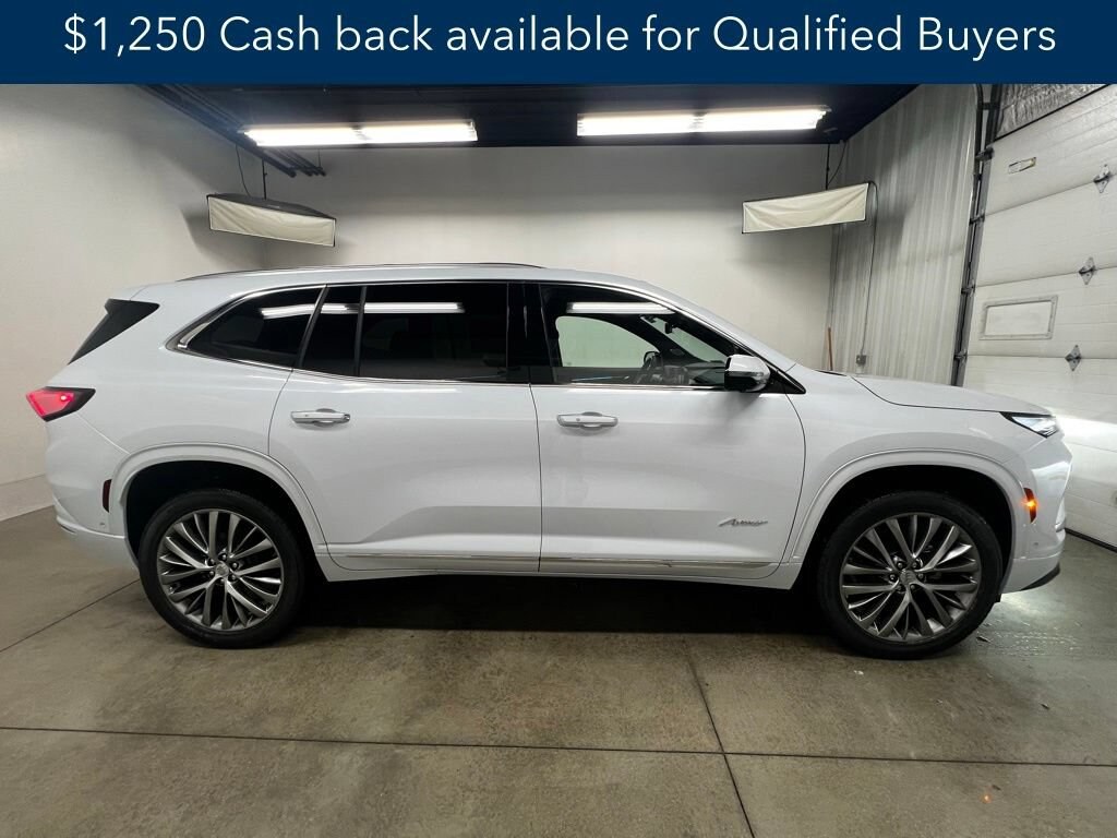 New 2026 Buick Enclave Avenir SUV