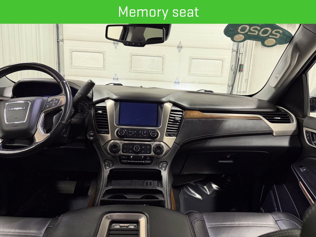 2020 GMC Yukon XL Denali - Photo 22
