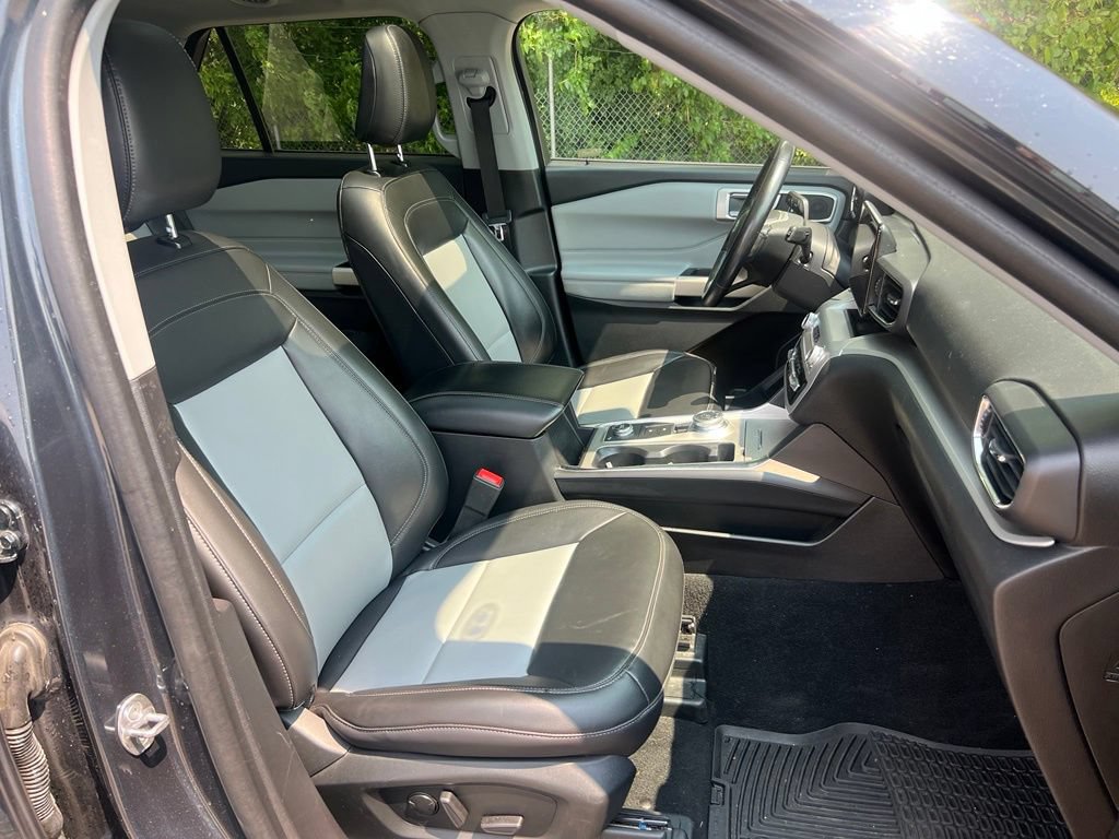 2023 Ford Explorer XLT - Photo 47
