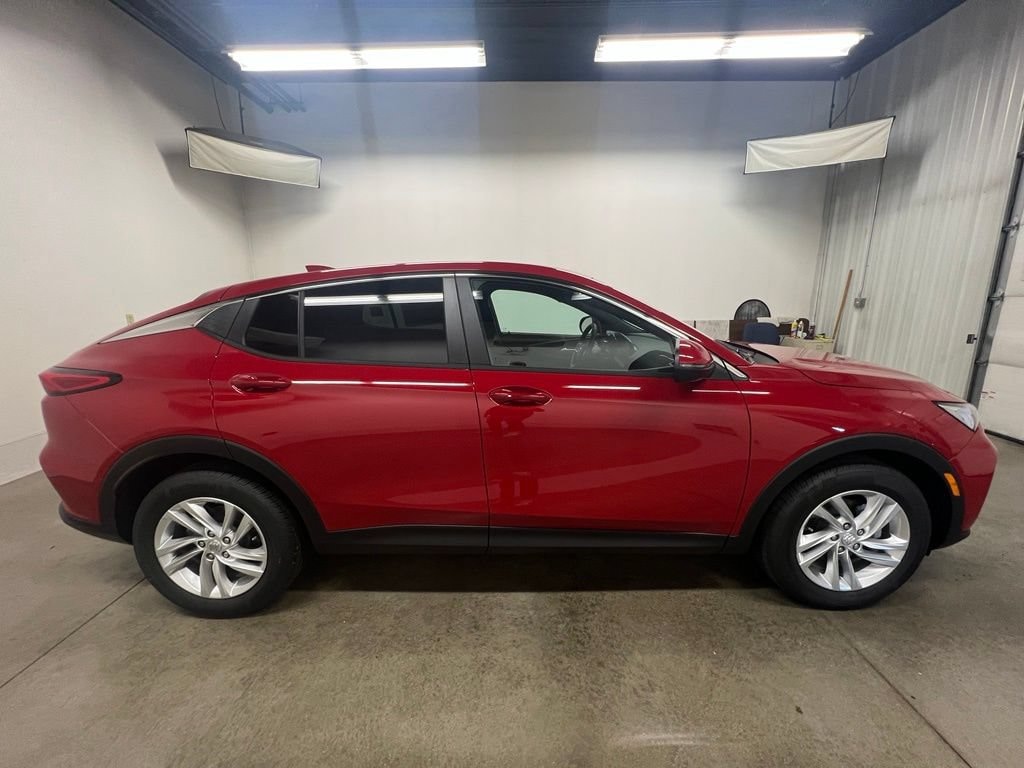 New 2026 Buick Envista Preferred SUV