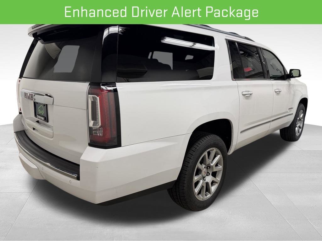 2020 GMC Yukon XL Denali - Photo 10
