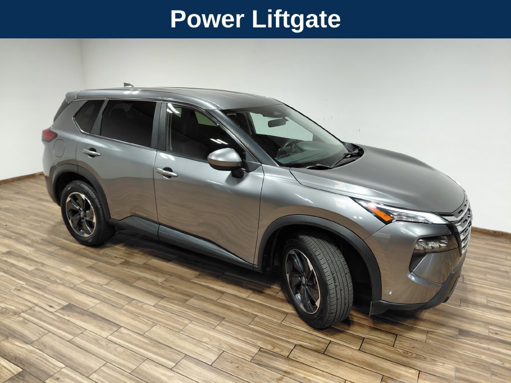 2024 Nissan Rogue SV - Photo 11