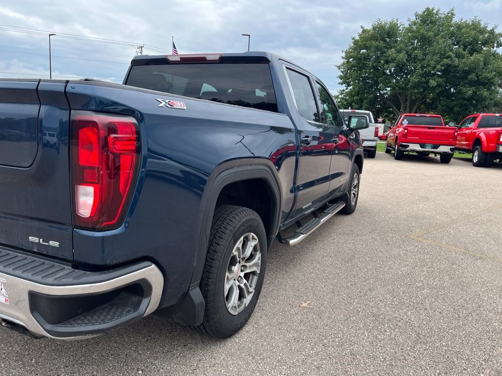 Used 2021 GMC Sierra 1500 SLE Truck Crew Cab