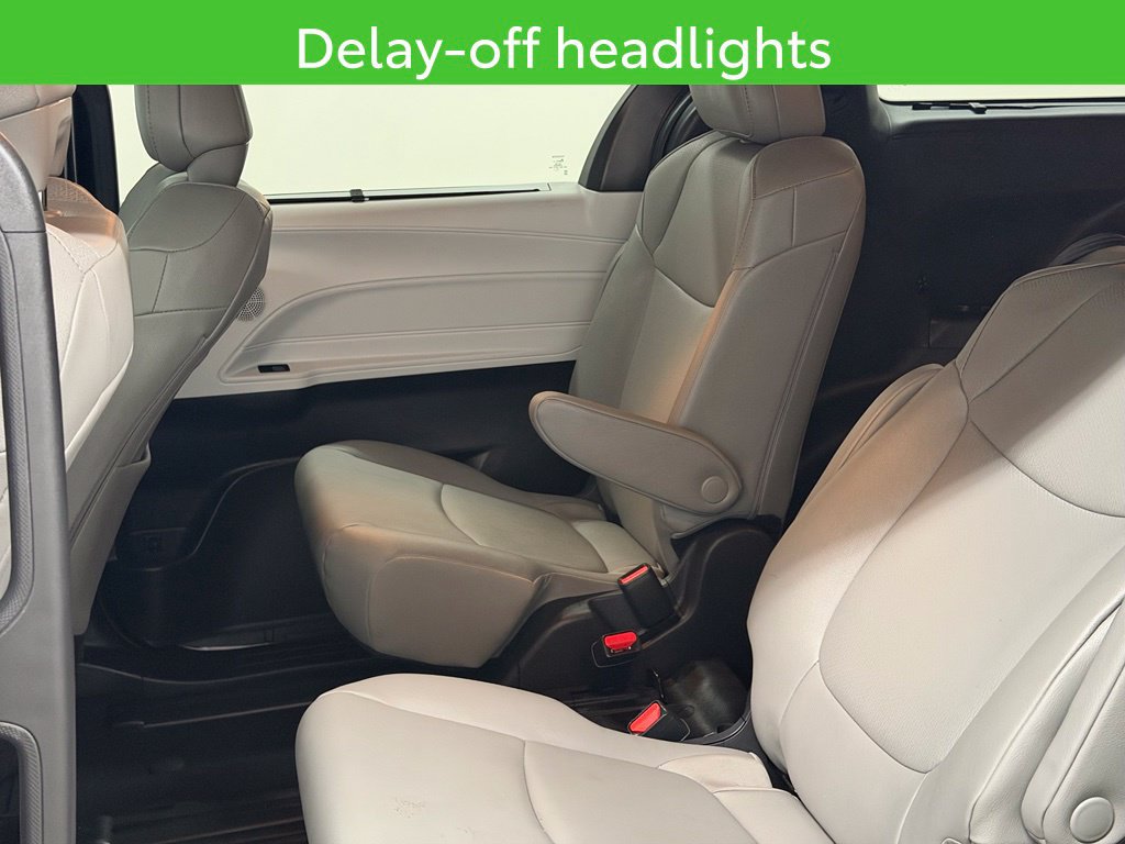 2026 Toyota Sienna XLE - Photo 27