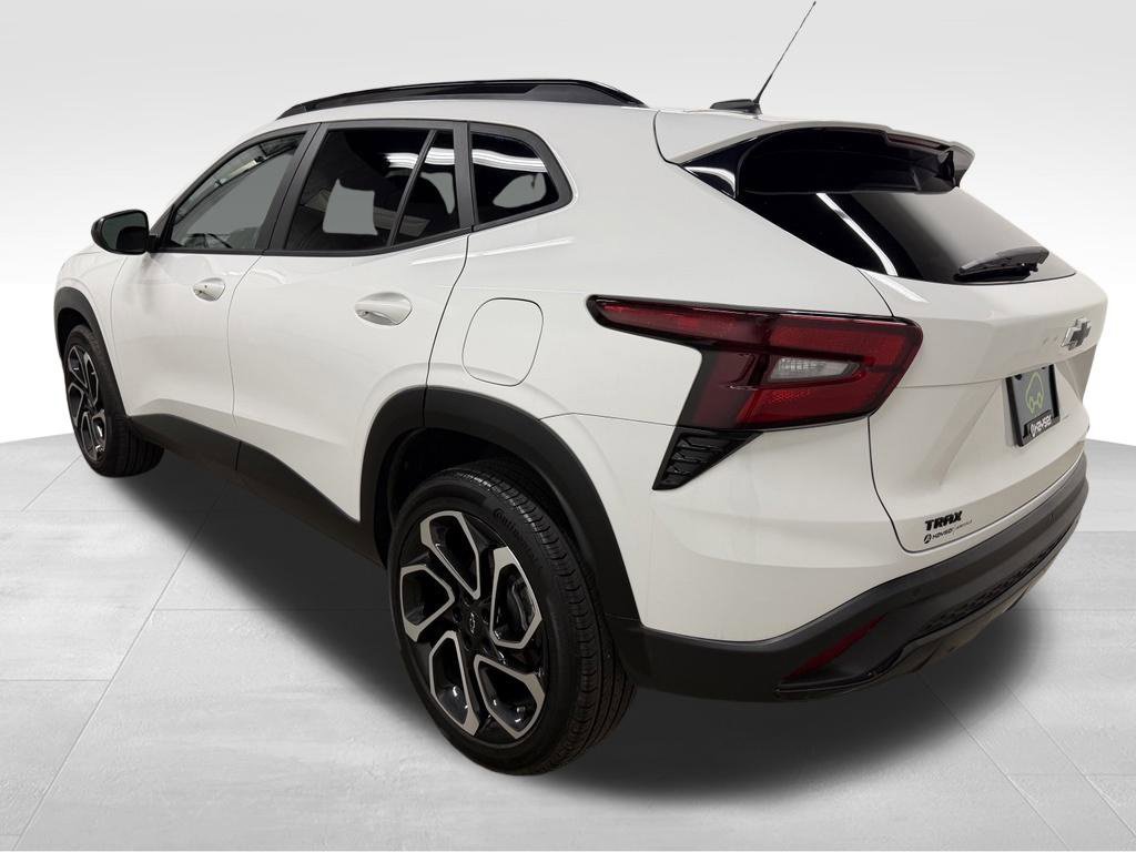2024 Chevrolet Trax RS - Photo 6