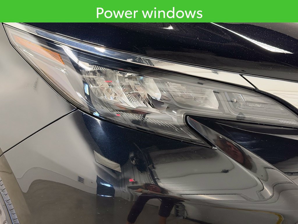 2026 Toyota Sienna XLE - Photo 14