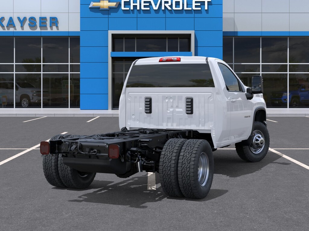 New 2026 Chevrolet Silverado 3500 HD Chassis Cab Work Truck Truck