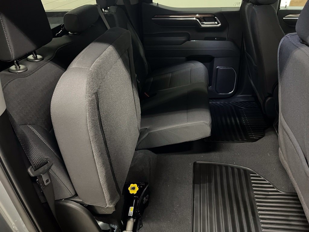 2026 Chevrolet Silverado 1500 LT - Photo 40