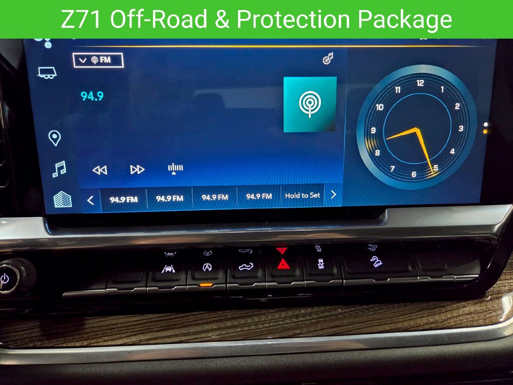 2022 Chevrolet Silverado 1500 LT - Photo 10