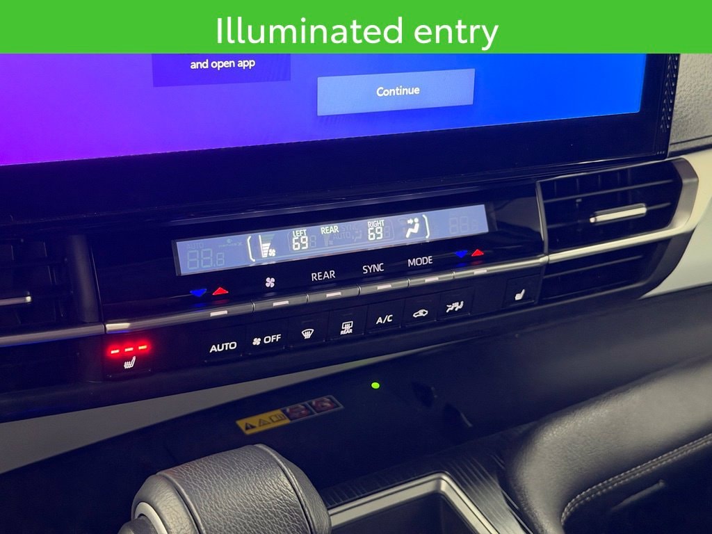 2026 Toyota Sienna XLE - Photo 31