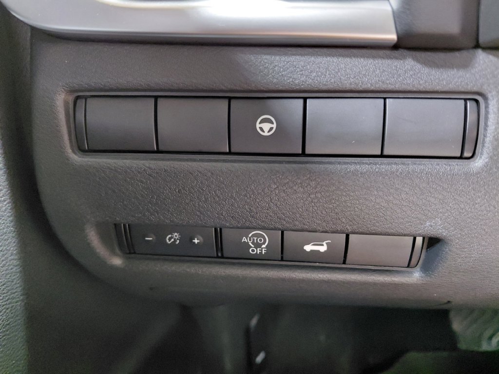 2024 Nissan Rogue SV - Photo 29