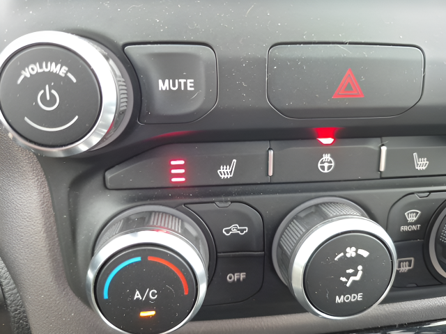 Certified 2020 Ram 1500 Big Horn/Lone Star Truck