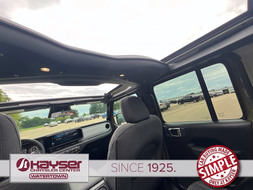 Used 2026 Jeep Wrangler Willys SUV