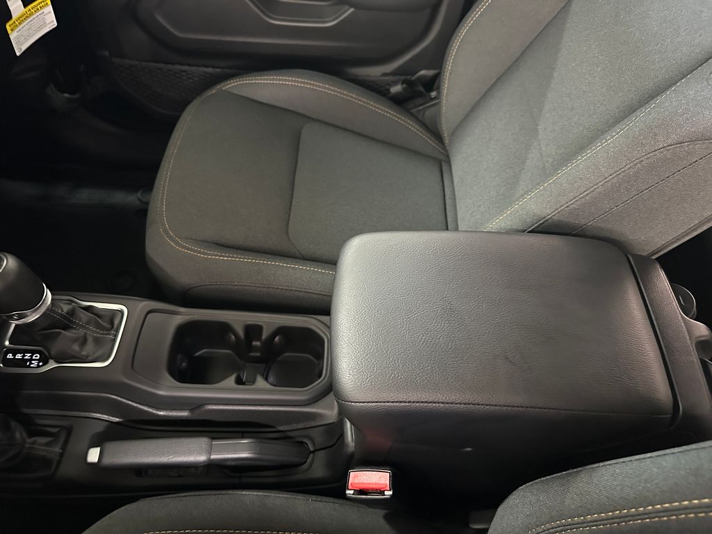2026 Jeep Wrangler 4-Door Sport - Photo 28