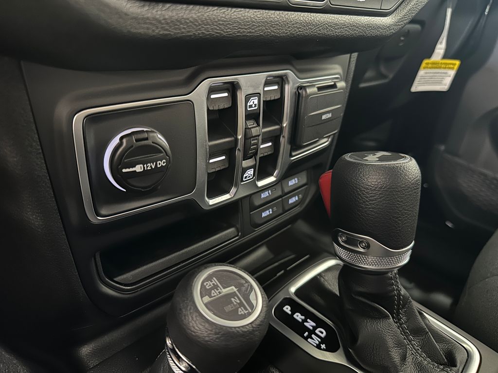 2026 Jeep Wrangler 4-Door Sport - Photo 27
