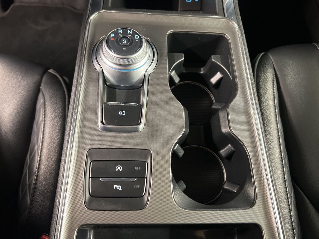 2024 Ford Edge Titanium - Photo 15