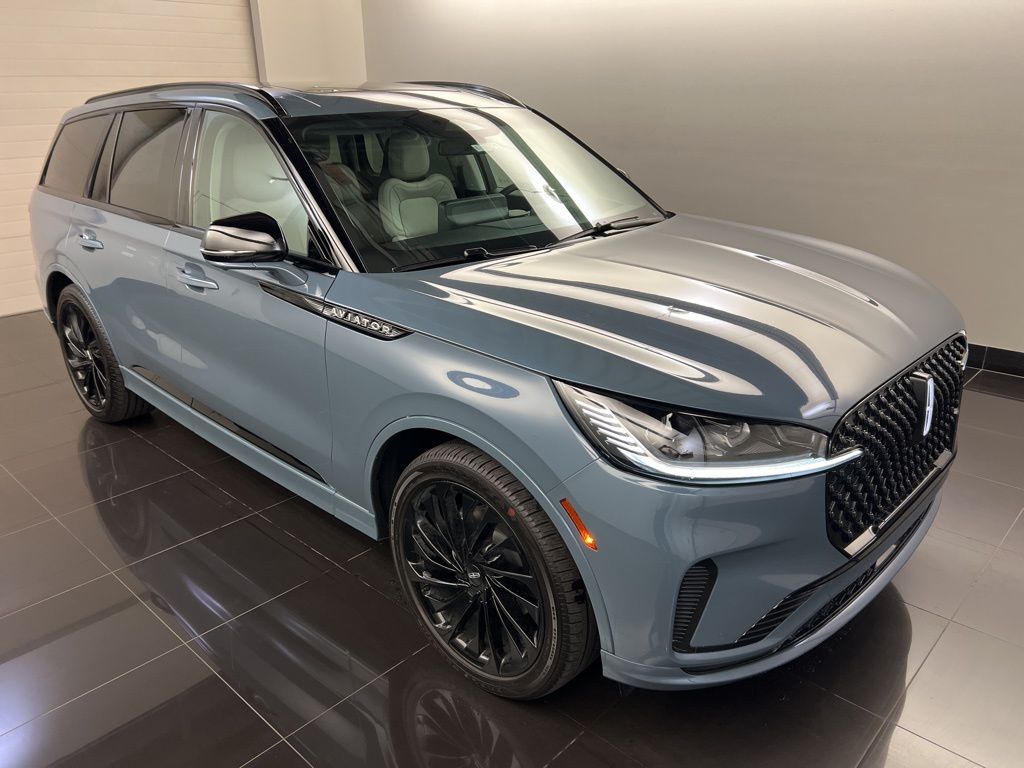 2025 Lincoln Aviator
