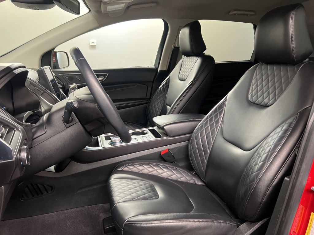 2024 Ford Edge Titanium - Photo 26