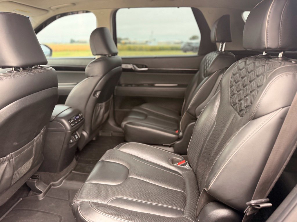 2021 Hyundai Palisade Limited - Photo 11