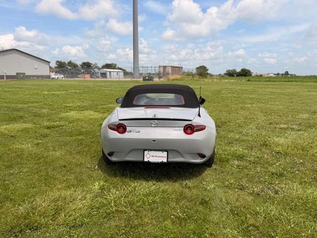 2026 Mazda MX-5 Miata Club - Photo 6
