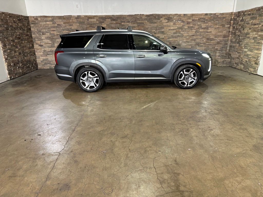 2023 Hyundai Palisade Limited - Photo 9