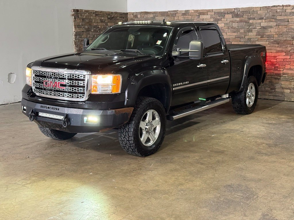 Used 2011 GMC Sierra 2500HD Denali Truck Crew Cab