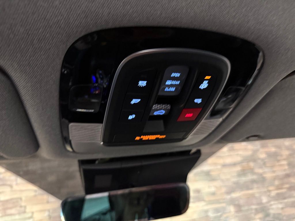 2023 Hyundai Palisade Limited - Photo 27